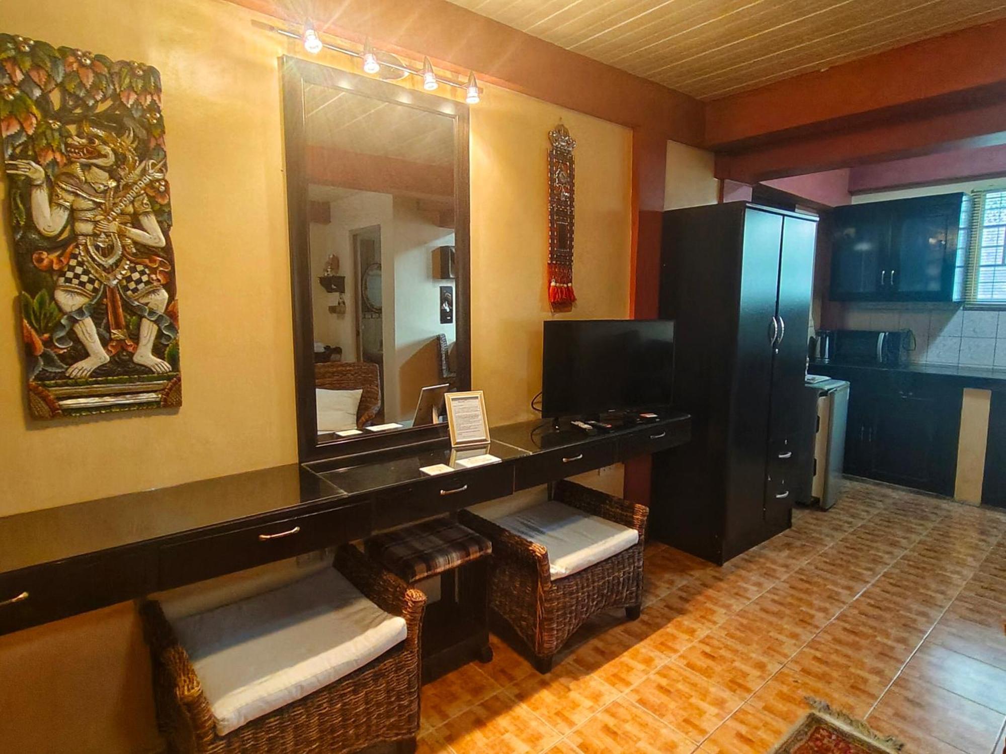 ألامينوس Monte Rio Gardens Bed & Breakfast المظهر الخارجي الصورة